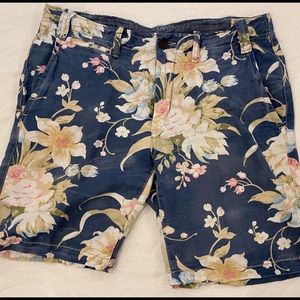 Polo Ralph Lauren floral short men’s size 30